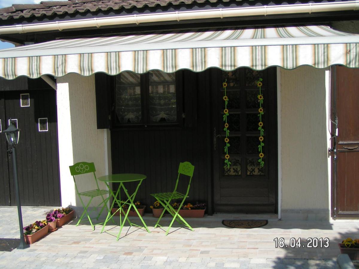 Les Champs Dores Noyarey Exterior foto